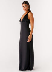 Desi Halterneck Maxi Dress - Black