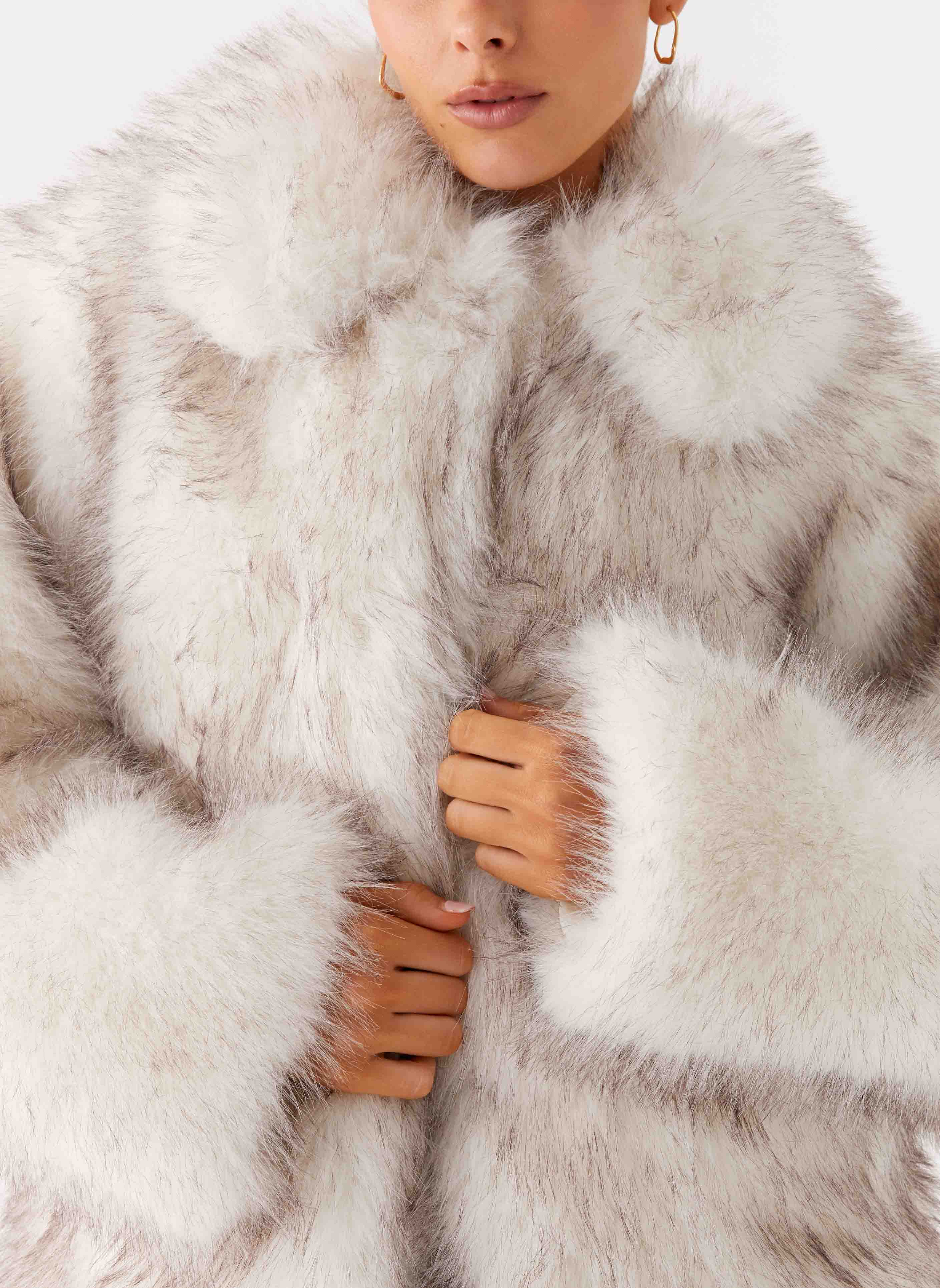 Novera Faux Fur Jacket - White Grey