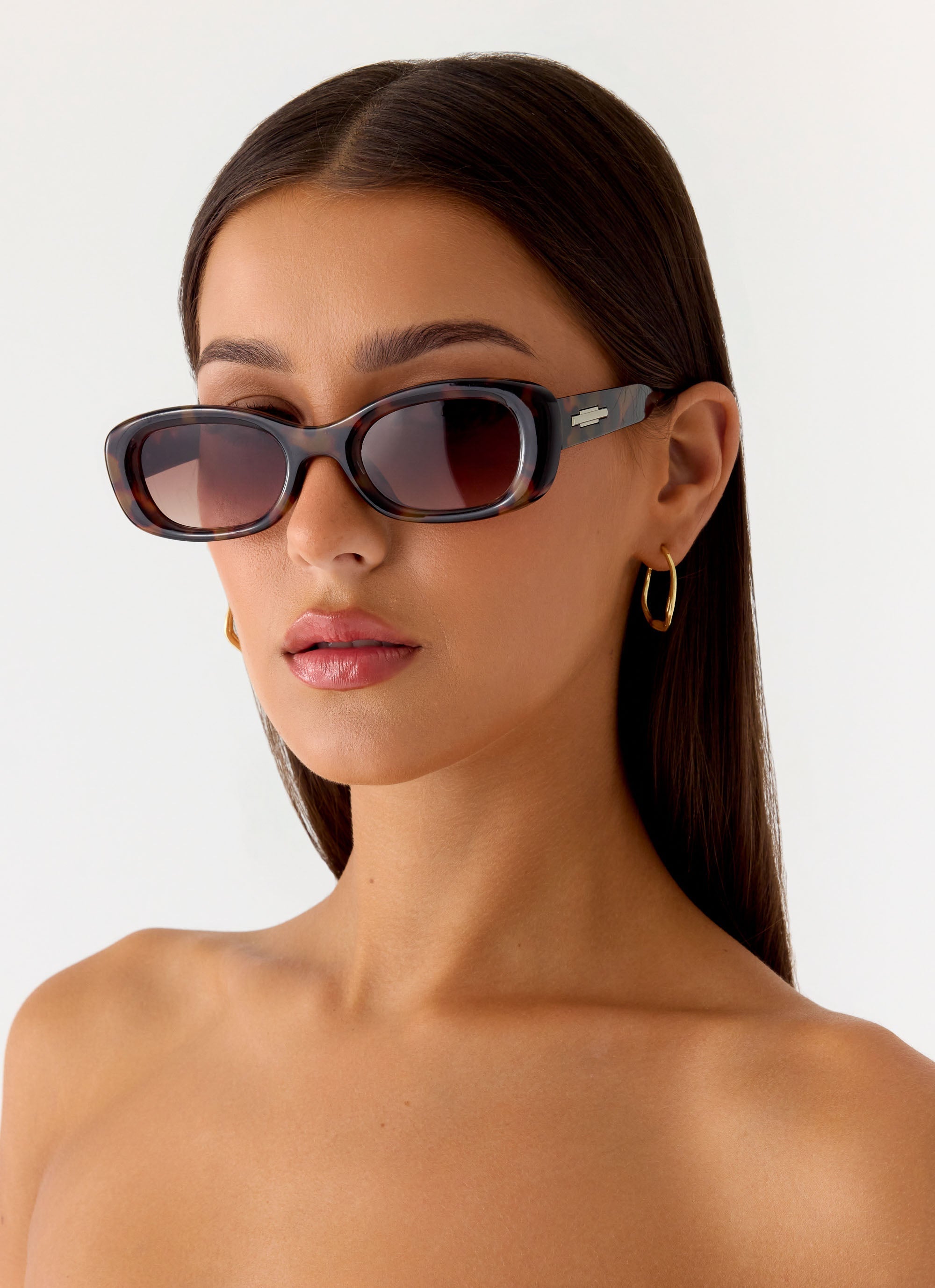 Shade Club Sunglasses - Tort
